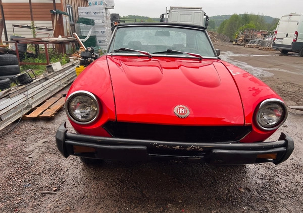 Fiat 124 Spider cena 19900 przebieg: 66000, rok produkcji 1977 z Krzeszowice małe 121